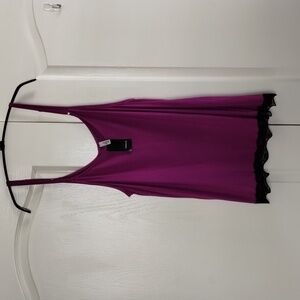Torrid Sleep size 1 (14/16 1X) magenta with black lace adjustable strap tank